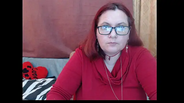 PlayfullMature Live XXX-chat