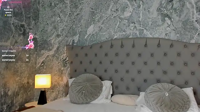 LucyLovelyy's Live XXX Chat