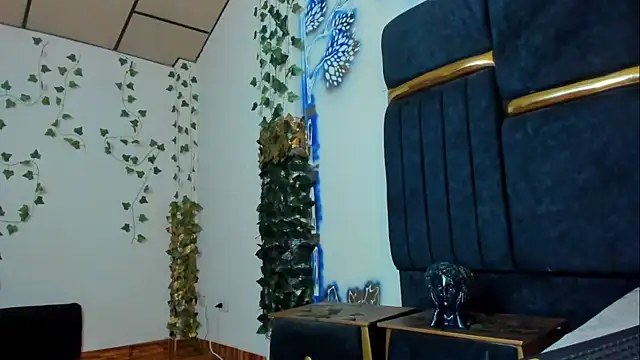 fulfill_fantasies1 Live XXX Chat