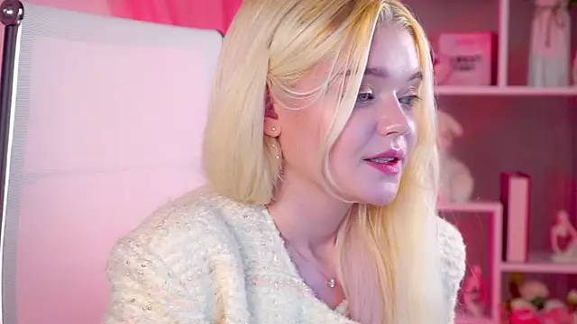 AdeleCartier Live XXX-Chat