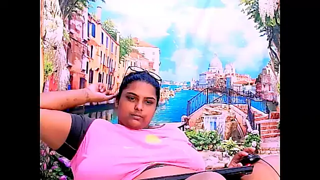 Indianfairy99's Live XXX Chat