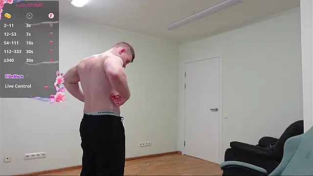 Živý XXX chat Richard_Dullas