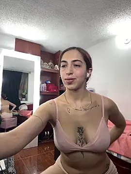 MariamGray1's Live XXX Chat
