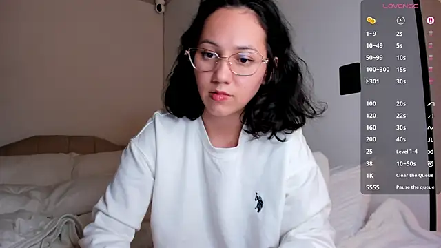 Anyi_1 Chat XXX live