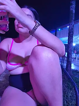 Онлайн чат XXX Pretty_Julieta