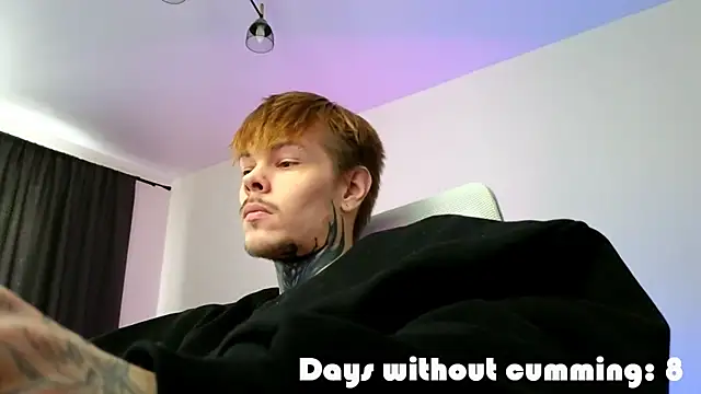 Онлайн чат XXX DENIS_HERE