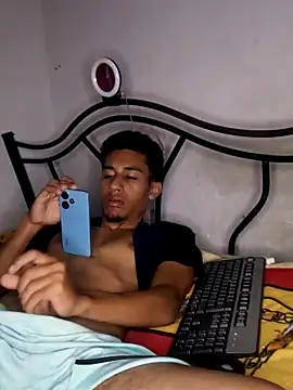 Show modela Moreno141224 na web-kameri