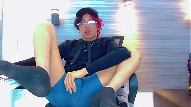 Pokazy przed kamerką – DaviidBuckx_