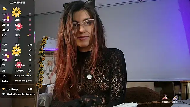 IrisRosse's Live XXX Chat