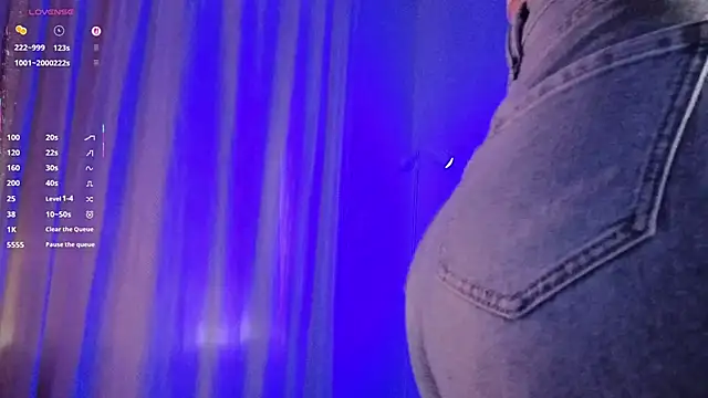 Nelly_Kimmのウェブカメラショー