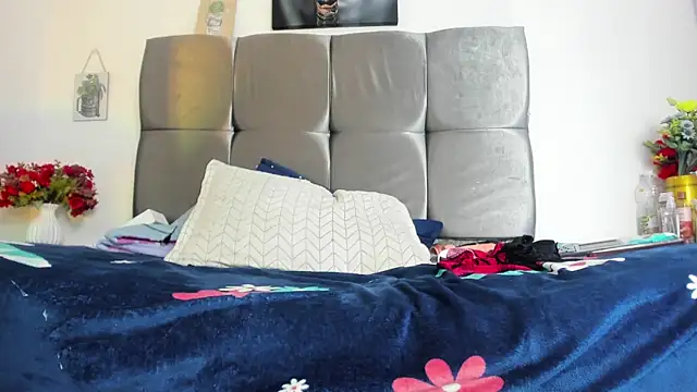 Karol_wish Chat XXX live