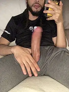 givemeabreak34 Show in webcam