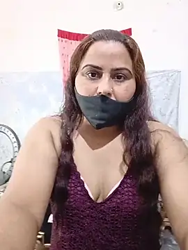 Misskiss24's Webcam Show