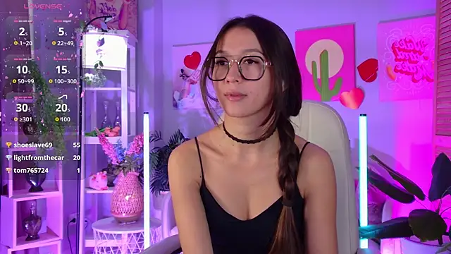 LanaBakerのライブXXXチャット