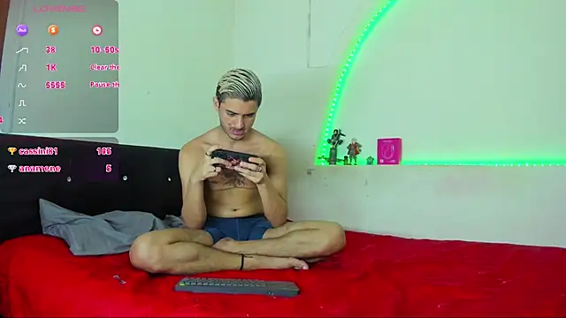 kaiborman00 Show Webcam