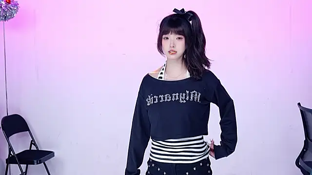 CM---002 网络视讯表演