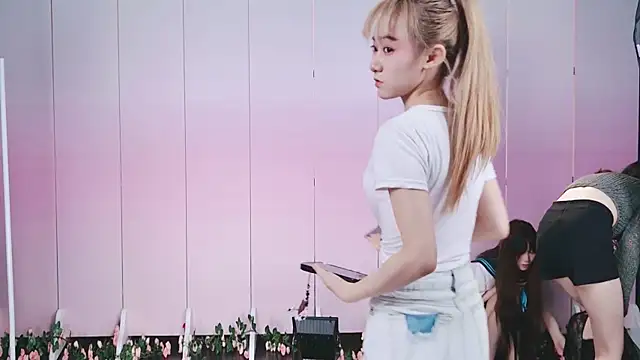 Sexy-baby-520のライブXXXチャット