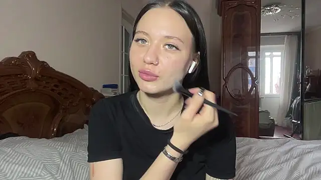 دردشة Sofi_Funny الجنسية المباشرة