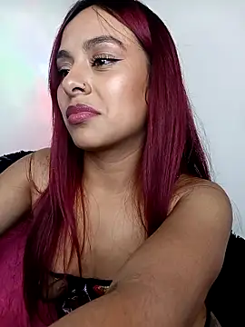 EmiilyFoxx090 现场XXX聊天