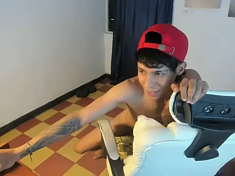 orrduz06: διαδικτυακό σόου στην κάμερα