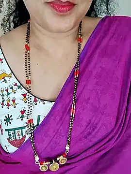 Hot_Sexy_Niharika Adlı Modelin Web Kamerası Şovu