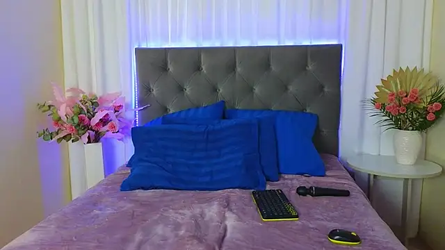 Ariana_Petite 라이브 XXX 채팅