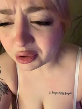 KellyMoors Adlı Modelin Canlı XXX Sohbeti