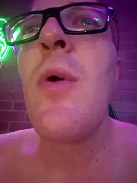 chronic_vibez's Webcam Show