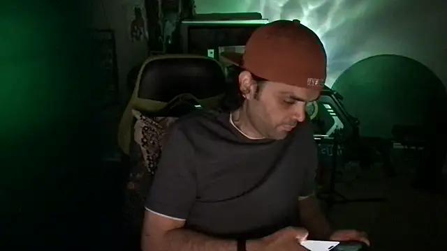 Pertunjukan Kamera Web KungFuPanda001