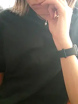 Aashikalaa's Live XXX Chat