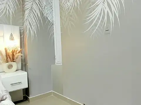 your_sissytrans webcam show