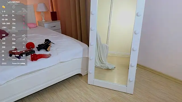 Živý XXX chat WICKEDEMBER