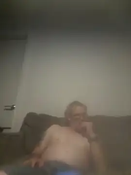 yourMasterisBored 网络视讯表演