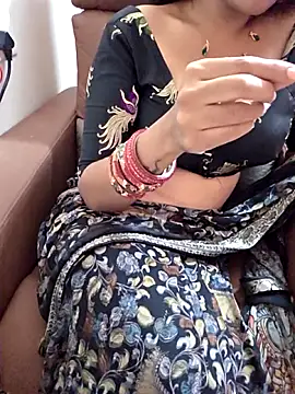 Roja-Telugu777: онлайн-секс-чат