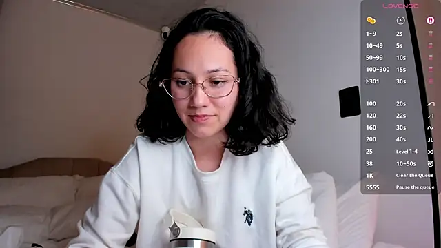 Anyi_1 Live XXX-Chat