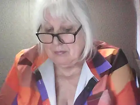 Alexia64231 élő XXX-chatje