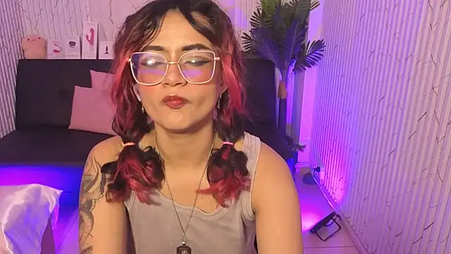 kristen_tay Live XXX-Chat