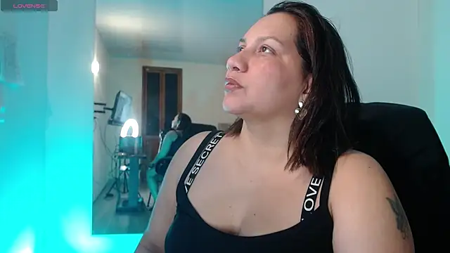 Živý XXX chat mia_coral1