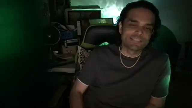 Chatroom XXX en direct de KungFuPanda001