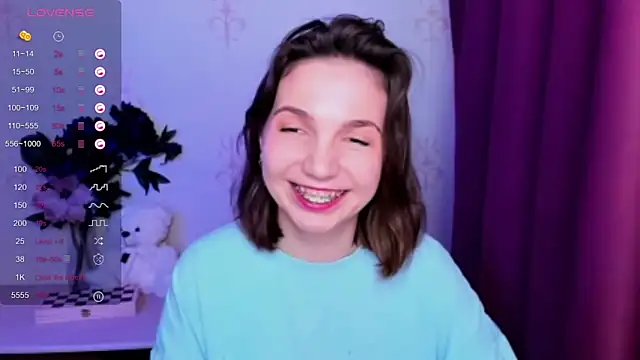 KindHazelHere_のライブXXXチャット