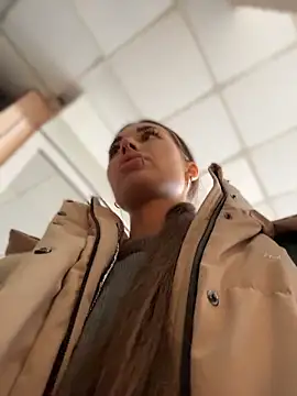 Charming_Ritta Adlı Modelin Canlı XXX Sohbeti