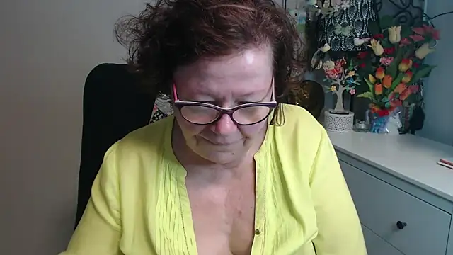 AdelewildxのライブXXXチャット