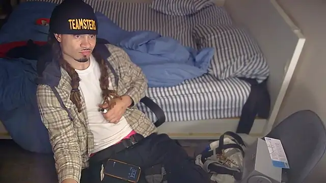 thxbxbydjxc webcam show