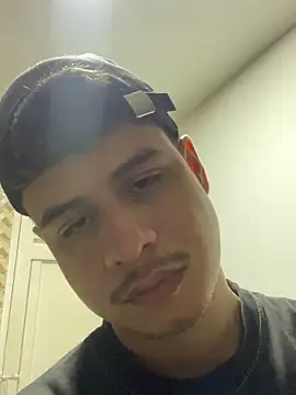 Chat XXX en directo de BjornSteel