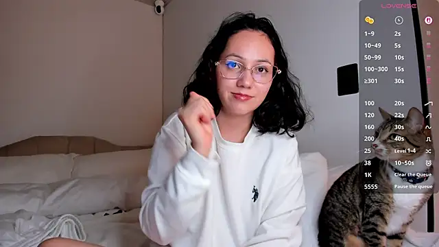 دردشة Anyi_1 الجنسية المباشرة