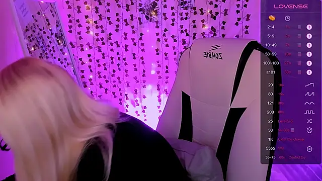 AnyaTaylor_'s Live XXX Chat