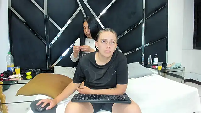 Alyssa_Noahn Webbikameraesitys