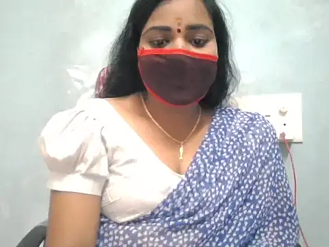 Rathi-priyaa – Live XXX-chat