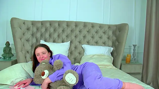 ElinaBellucci – Live XXX-chat