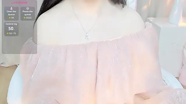 دردشة Sweet-Shuna الجنسية المباشرة